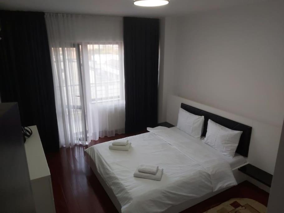 Apartament Complex Bucharest Exterior photo